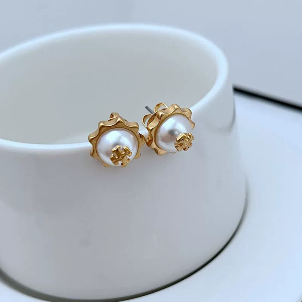 Tory Burch Geometric Round Pearl Stud Earrings